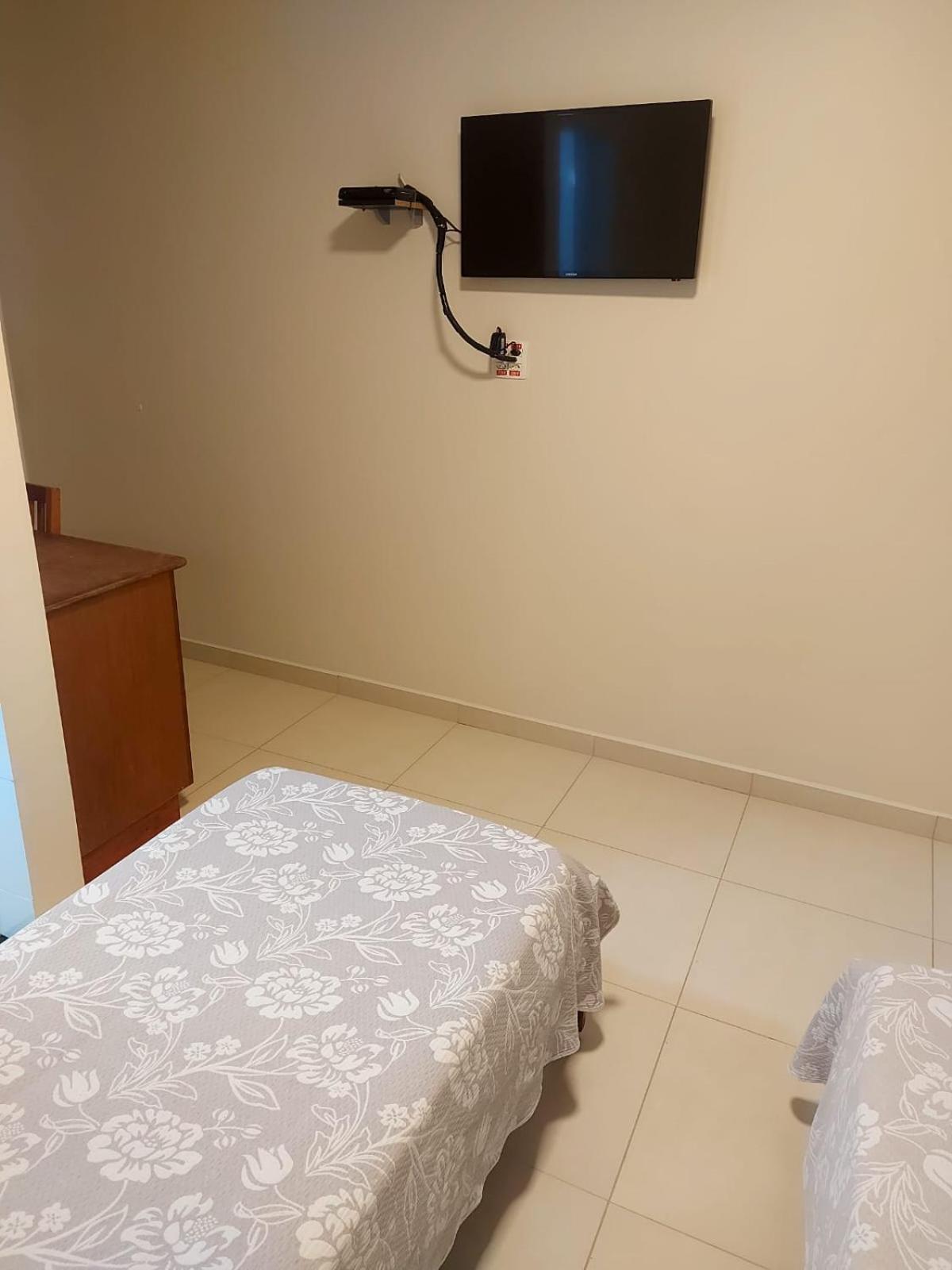 Colina Park Hotel Piracicaba Buitenkant foto